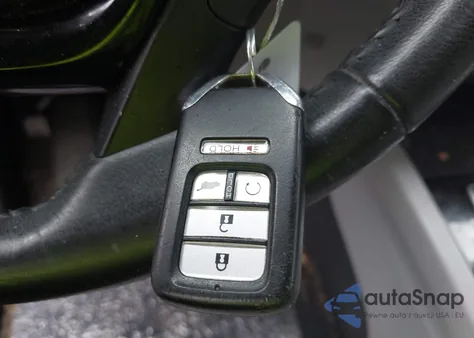 2017 Honda Pilot Touring из США, поврежденный, VIN 5FNYF6H98HB025958